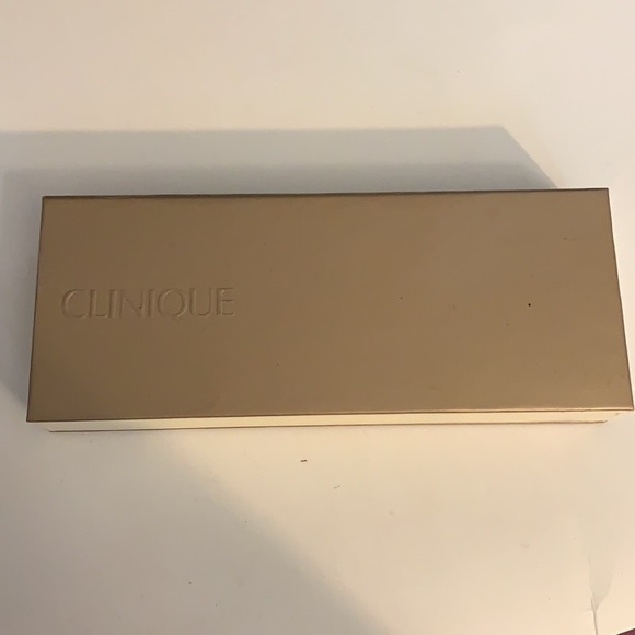 Clinique eyeshadow trio - Picture 3 of 4